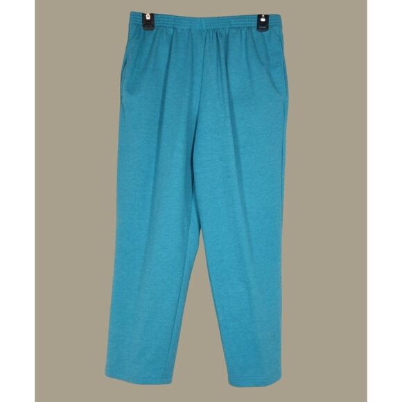 Alfred Dunner Petite Medium Elastic Waist Blue Capri Pants with Pockets - Picture 1 of 6
